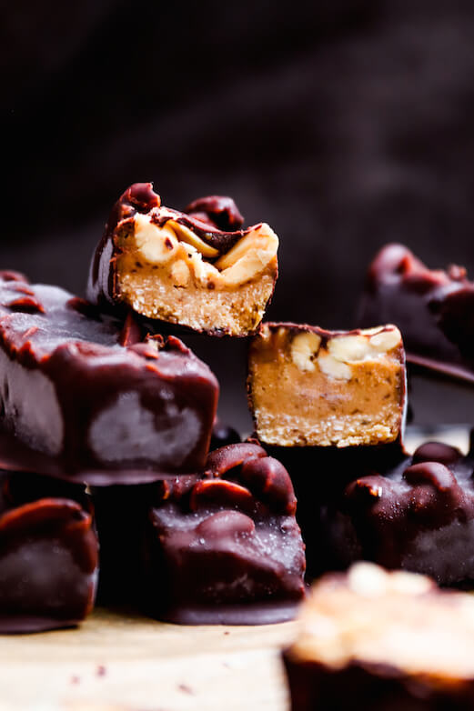 Delicious Vegan Dark Chocolate Peanut Bars Made With Twisted Nut Peanut Butter and Peanut Date Caramel